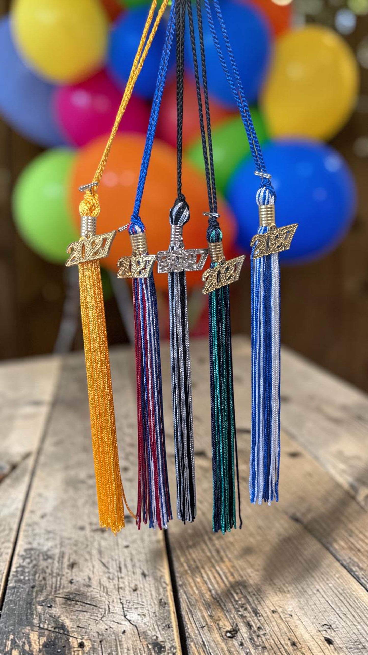 2027 Souvenir Tassel
