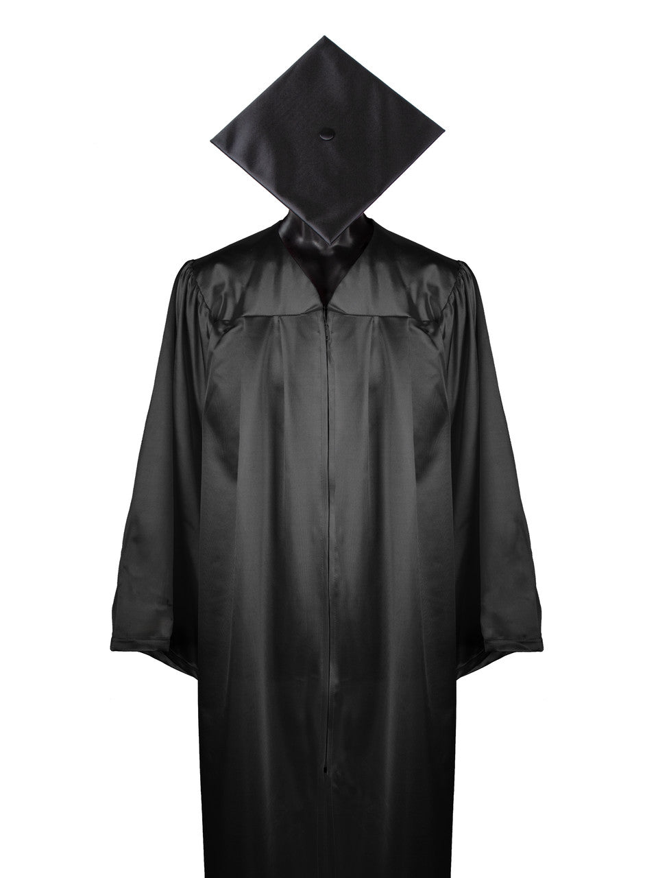 Male Gown Your gown unit comes with a regular tassel. 