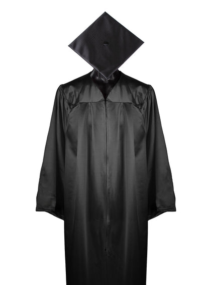 Male Gown Your gown unit comes with a regular tassel. 